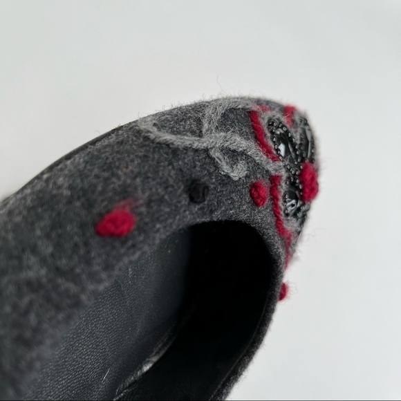 STUART WEITZMAN Smokey Grey Floral Jewel Felt Wool Ballerina Office Flats Shoes - Picture 11 of 14